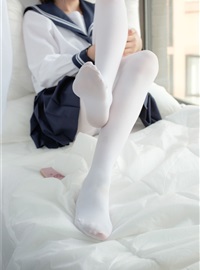 Foot photo of silk stockings girl